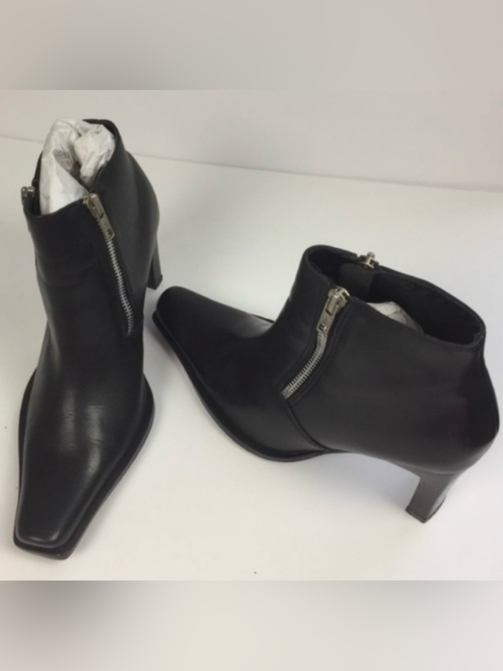Steve Madden - Women’s Black Leather Ankle Boots with Side Zipper